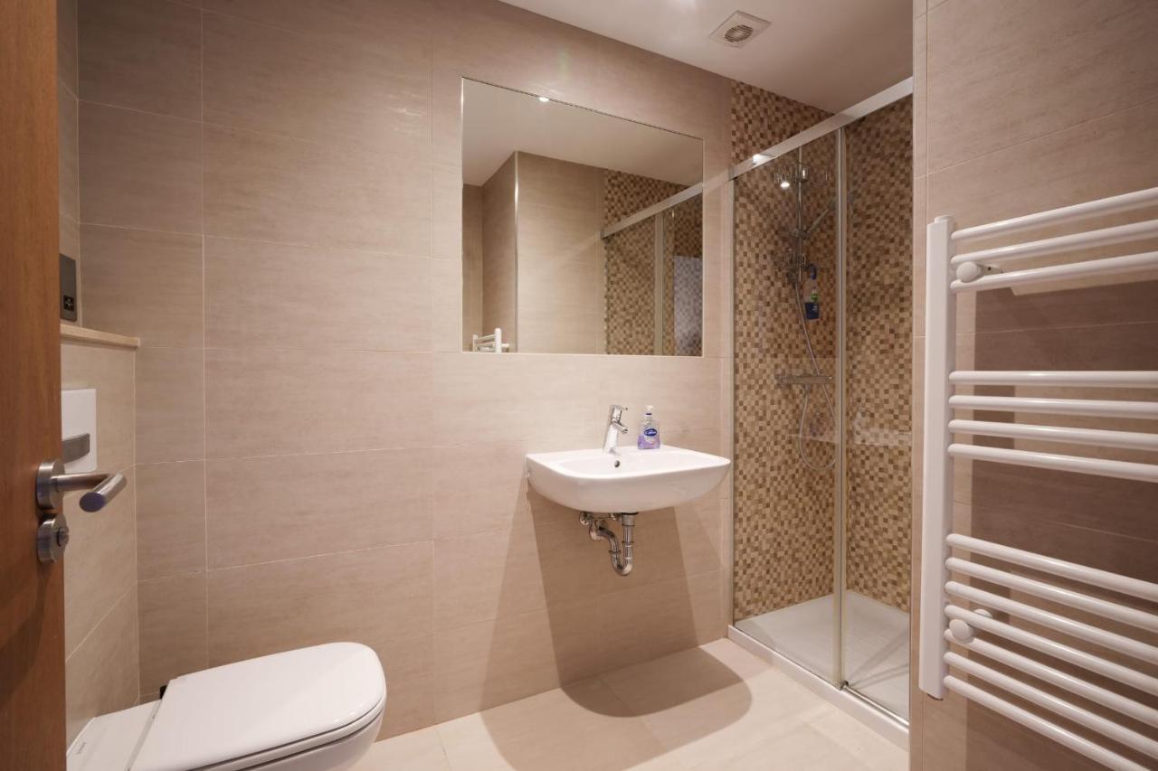 Westone Suite710-Hosted By Sweetstay Gibraltar Eksteriør bilde